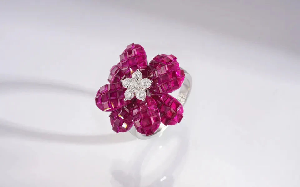 The Scarlet Bloom Cocktail Ring​