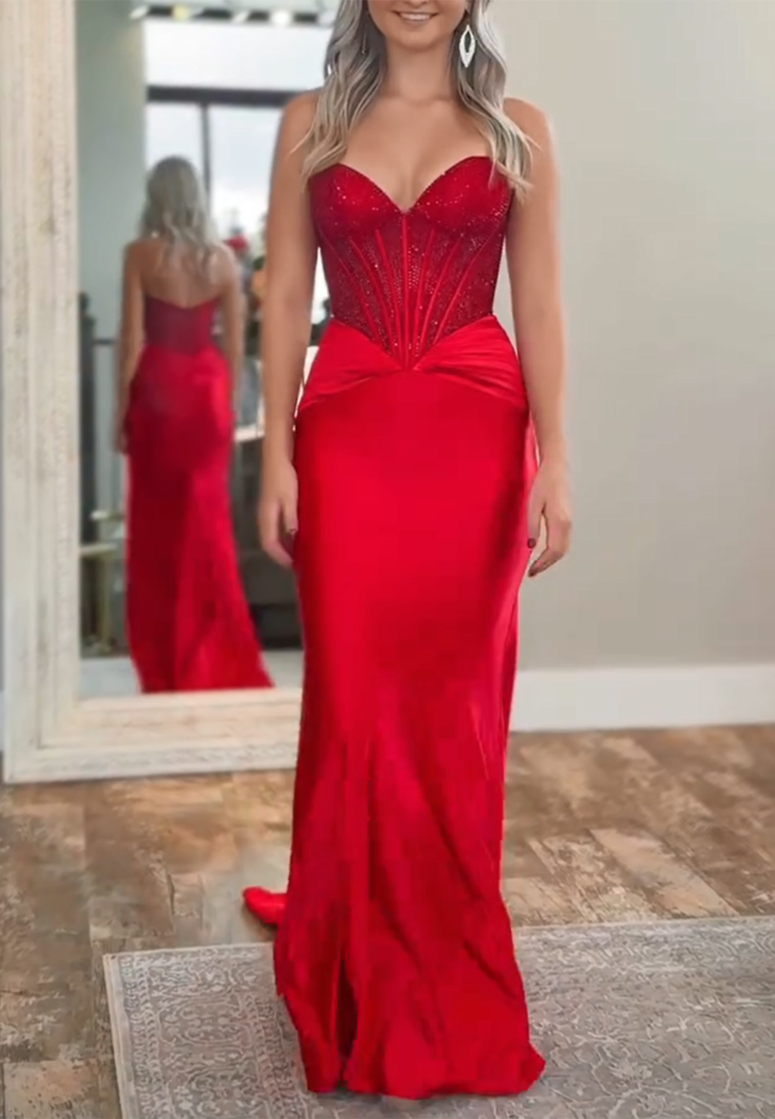 Red Sweetheart Strapless Column Prom Dresses with Glitter Corset