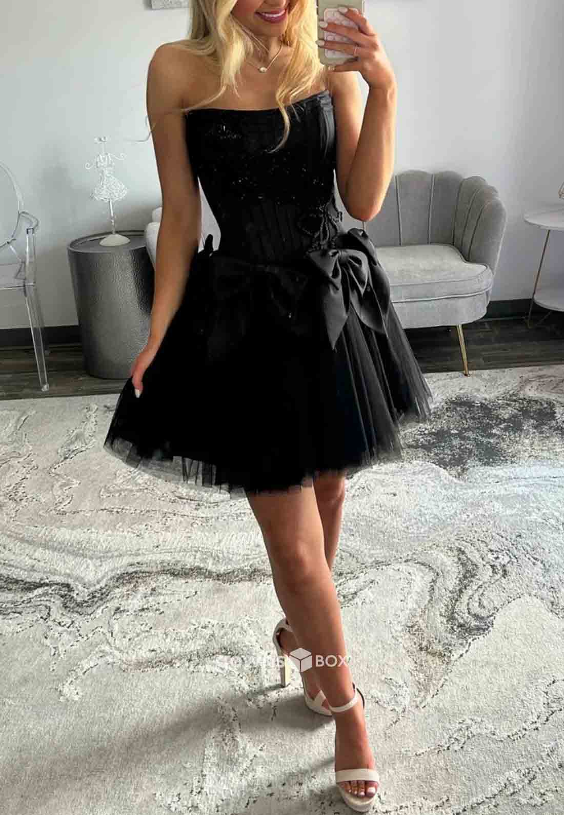 Strapless A-Line Low Back Sleeveless with Bowknot Short Homecoming Dresses-GownsBox