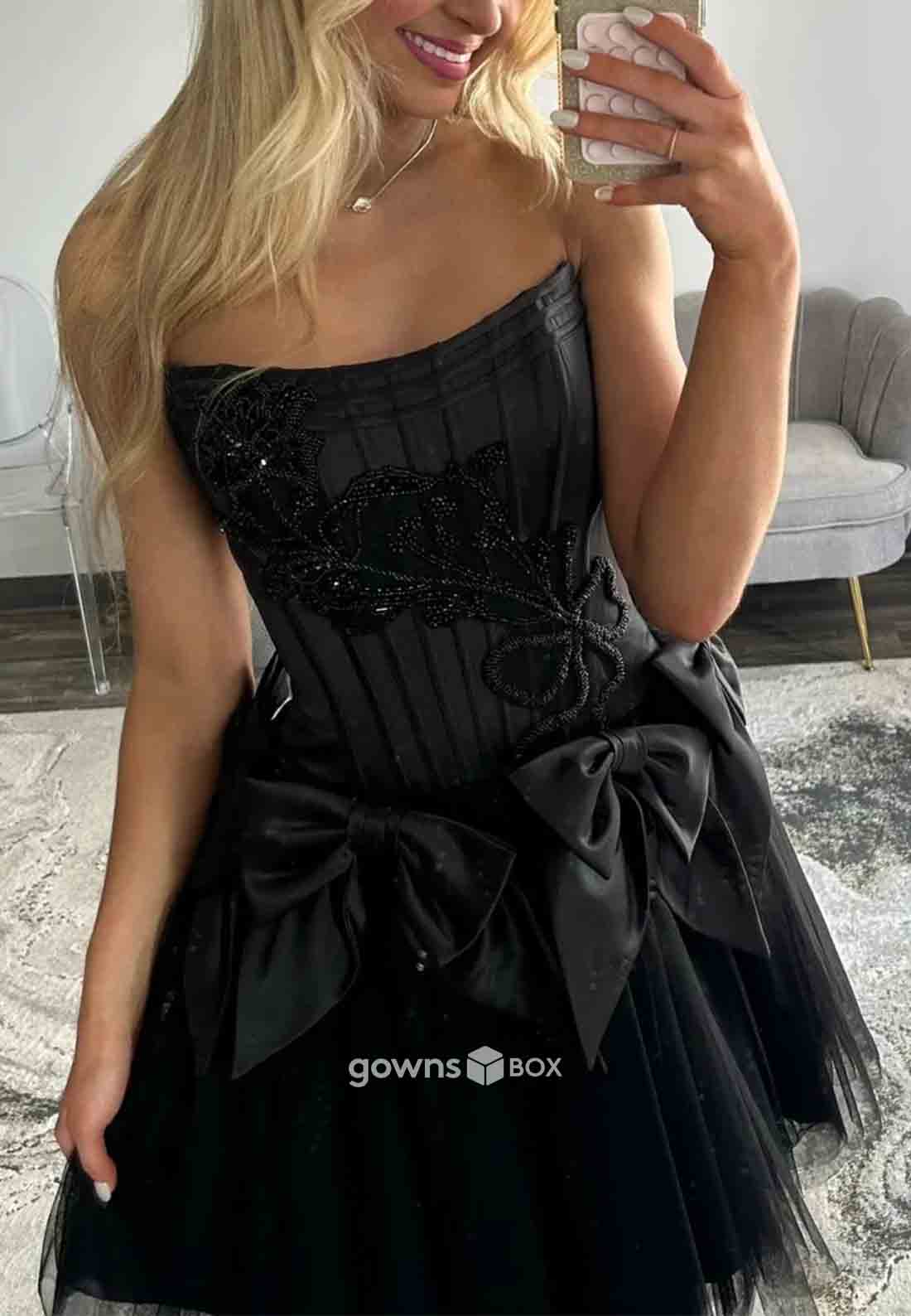 Strapless A-Line Low Back Sleeveless with Bowknot Short Homecoming Dresses-GownsBox
