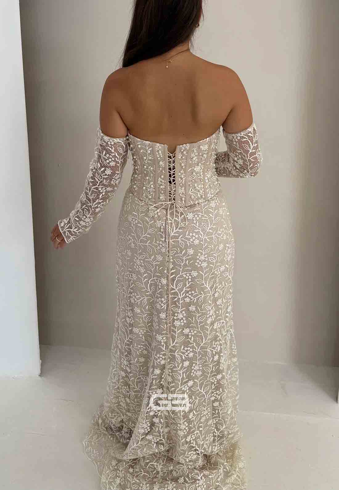 Strapless Floor-Length Trumpet Evening Gowns