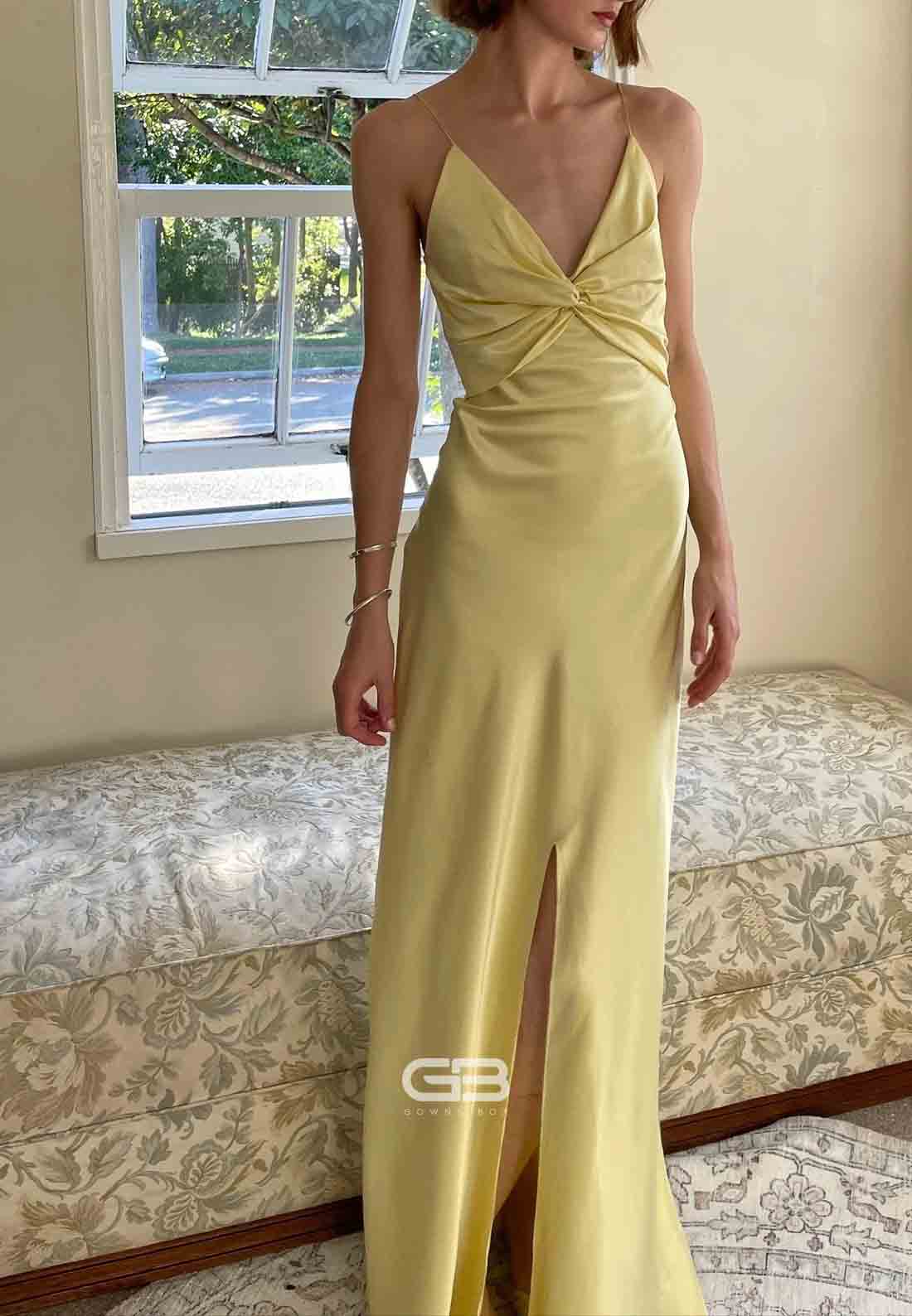 Chic Spaghetti Straps V-Neck Yellow Sheath Long Party Dress with Keyhole Back
