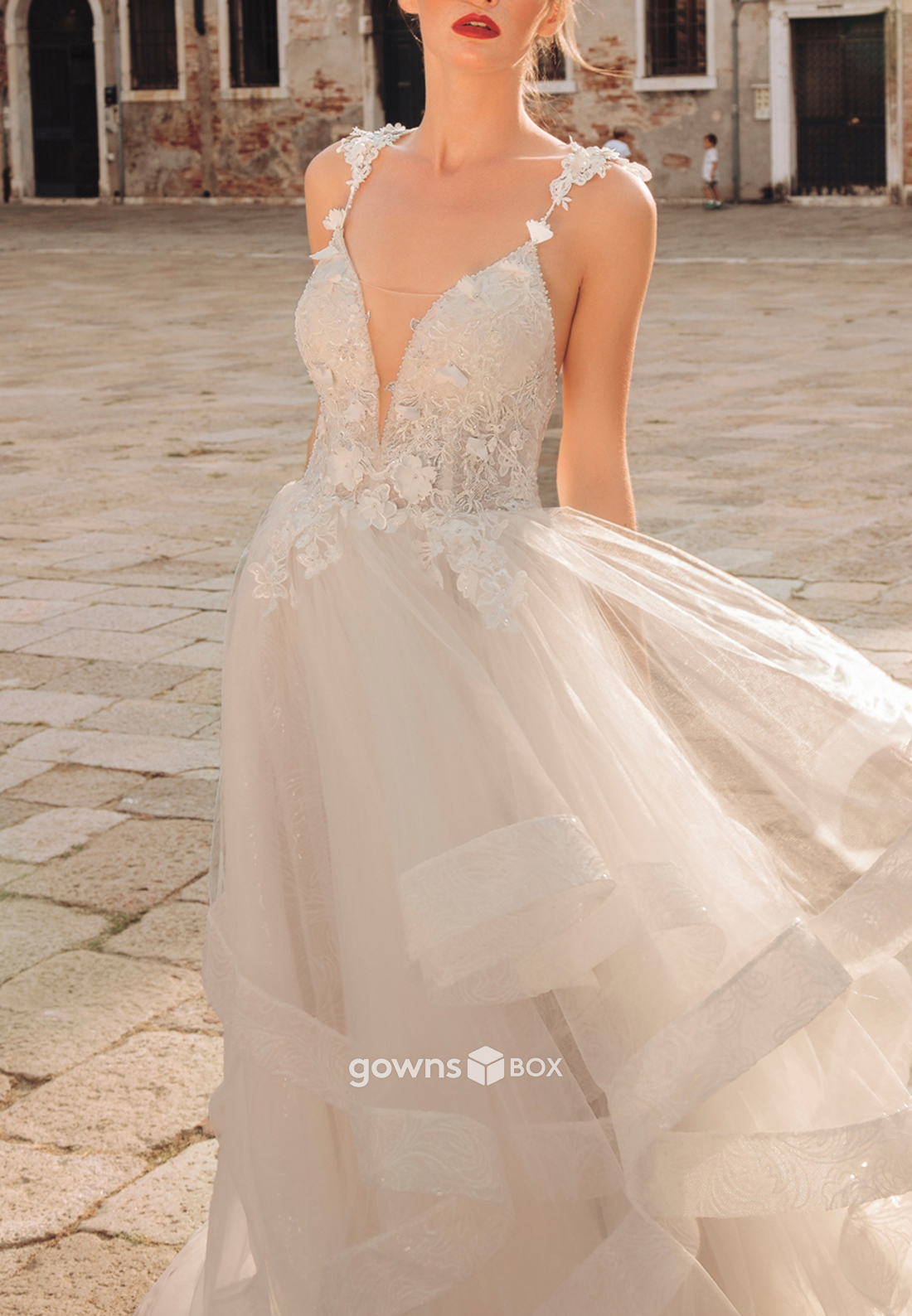 Bell Sleeves Lace High Slit A-Line Sweep Train V-Neck Vintage Wedding 