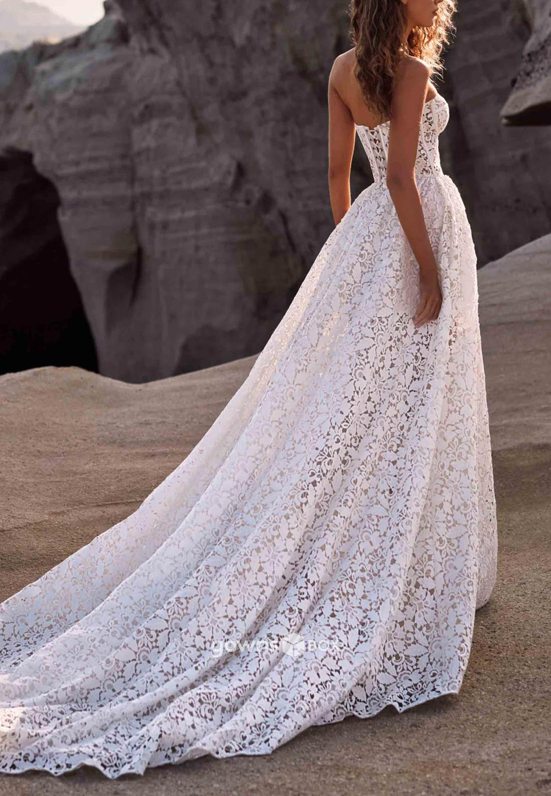 Lace Strapless Crisscross Back Court Train Sleeveless Flowers Beach Wedding Dresses-GownsBox