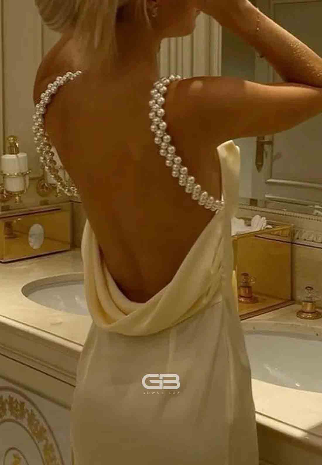 Charming Spaghetti Straps Sheath Yellow Long Party Dress with Pearl 