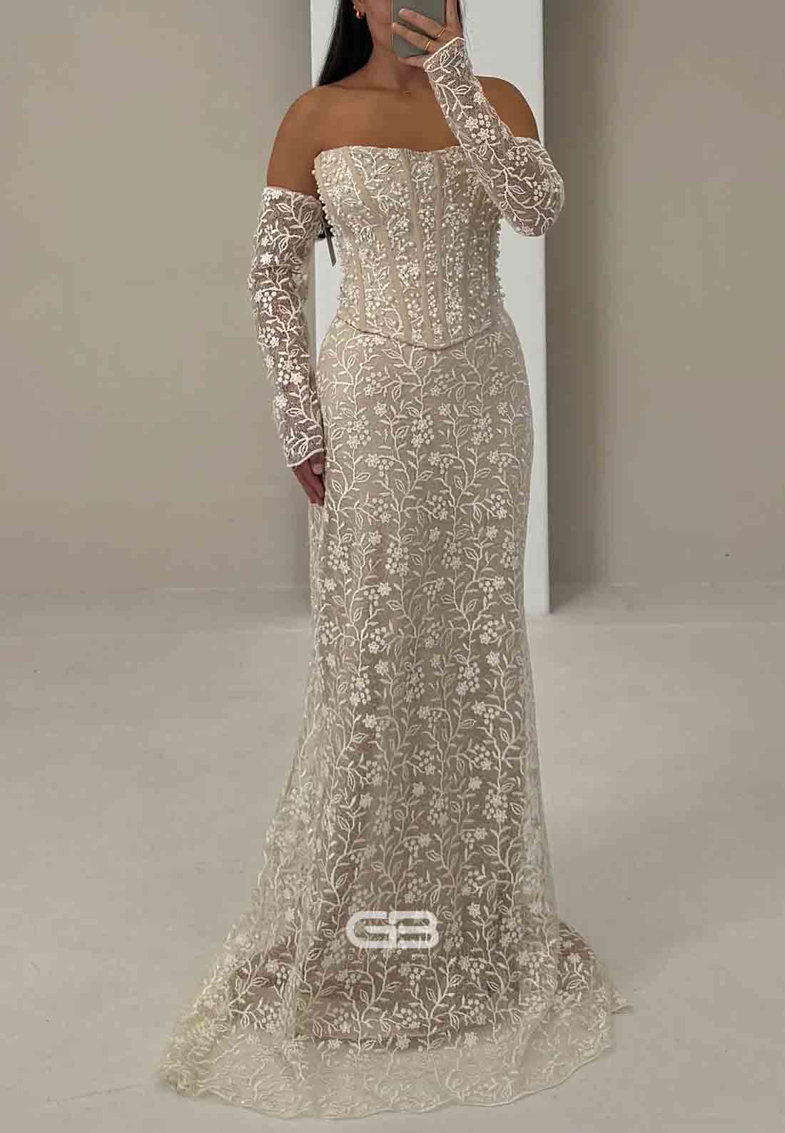 Strapless Floor-Length Trumpet Evening Gowns