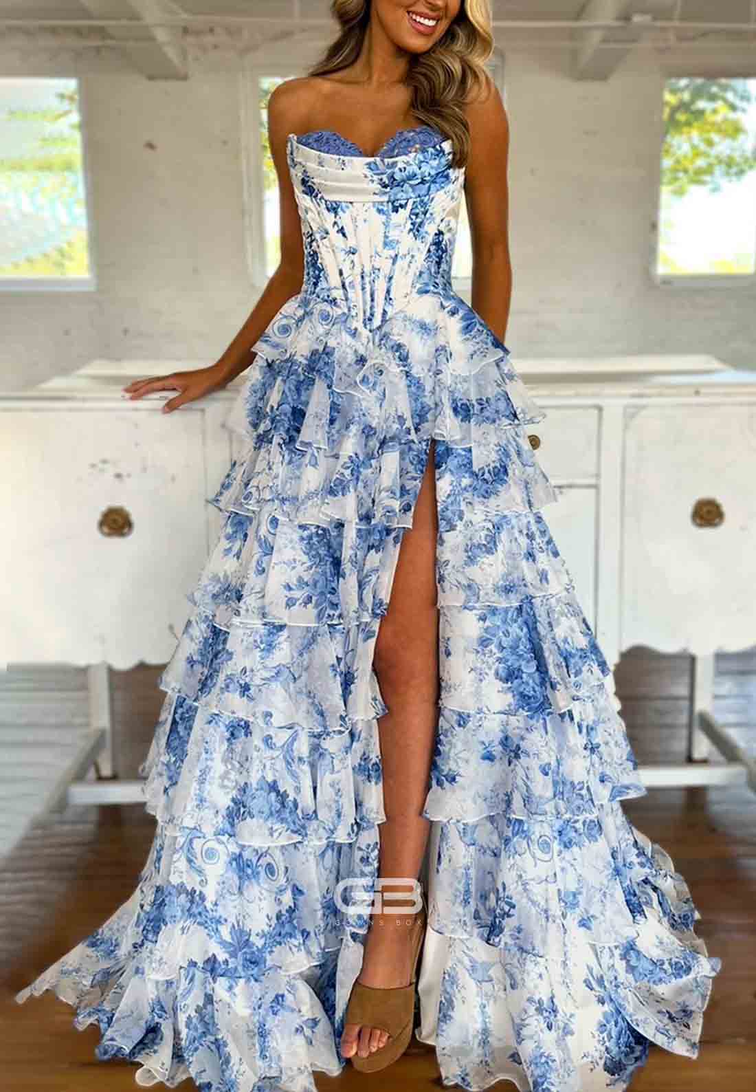 Elegant Floral Print A-Line Sweetheart Long Tiered Tulle Prom Dress with Side Slit