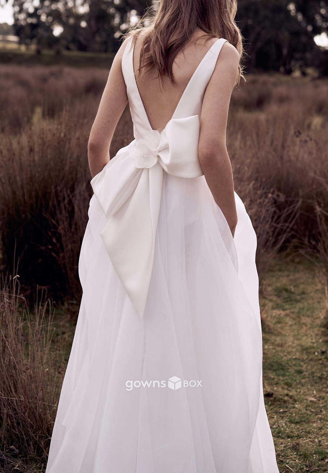 V Back Low V-Neck Sweep Train Regular Straps Tulle Wedding Dresses with Satin Bowknot