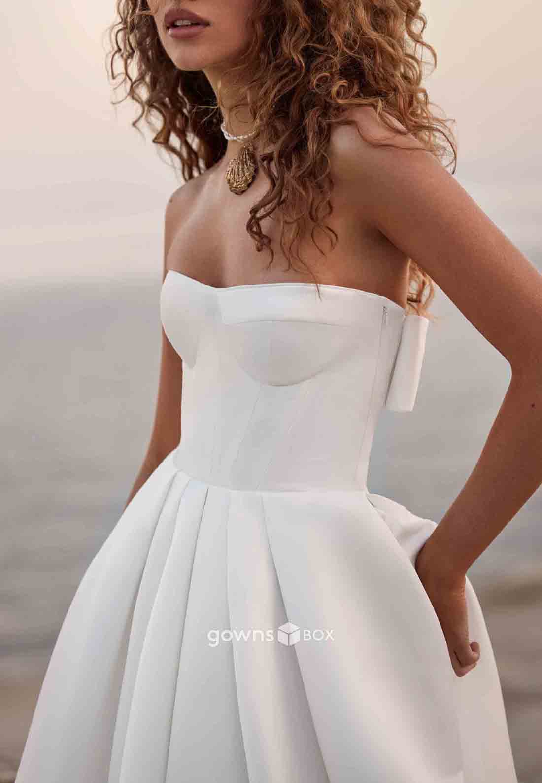 Strapless Bowknot Simple Court Train Pleated Sleeveless Beach Wedding Dresses-GownsBox
