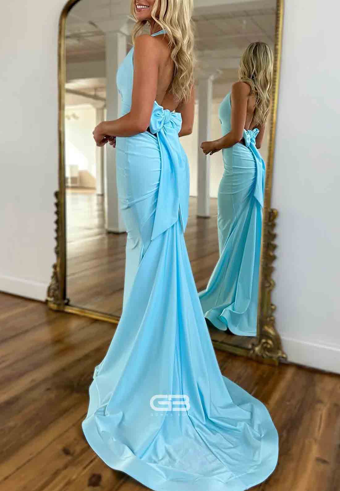 Low V-Neck Floor-Length Mermaid Prom Dresses with Bowknot