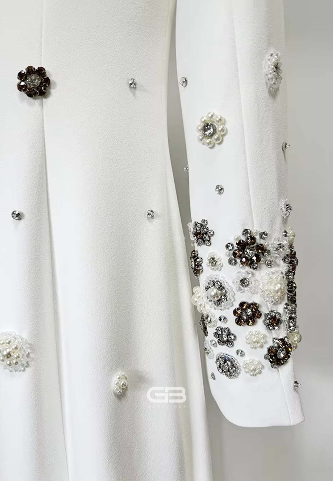 Sheath Long Sleeves Trim Formal Gowns Scoop Evening Gowns with Rhinestone