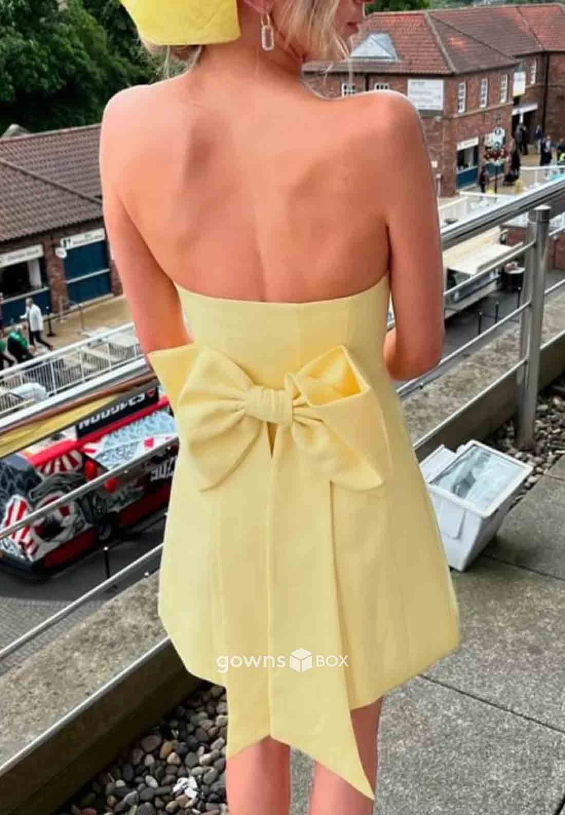 Pretty Sheath Strapless Yellow Satin Short Homecoming Dress with Bowknot-GownsBox