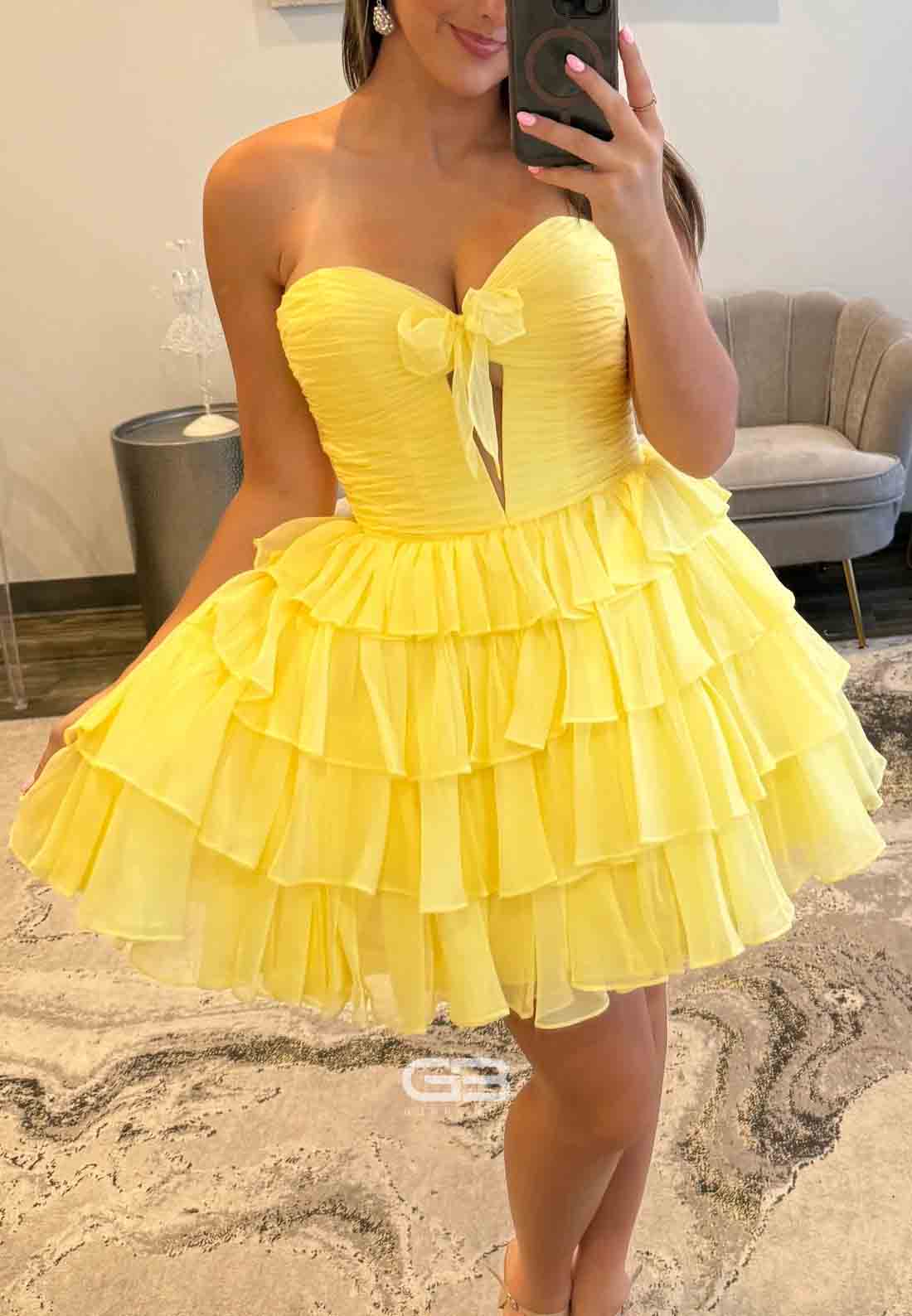 A-Line Strapless Sweetheart Low Back Short Homecoming Dress with Ruffles