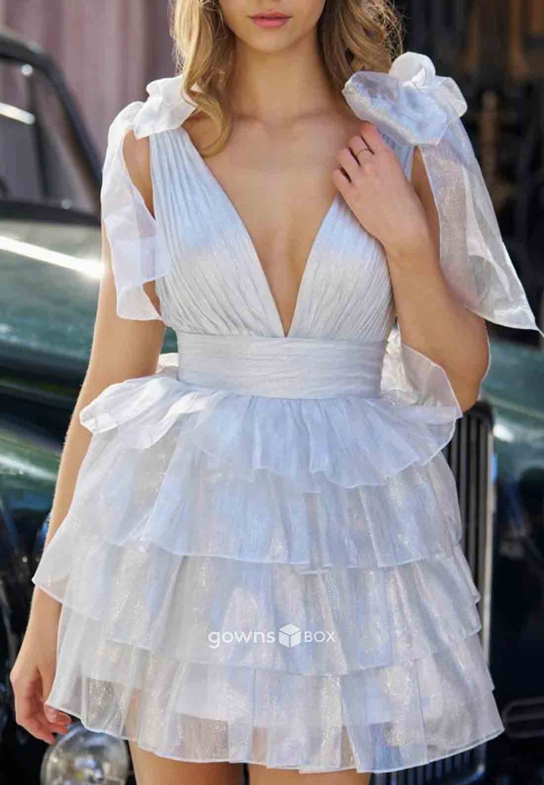 Low V-Neck Ruched Sleeveless Princess Homecoming Dresses with Bowknot-GownsBox