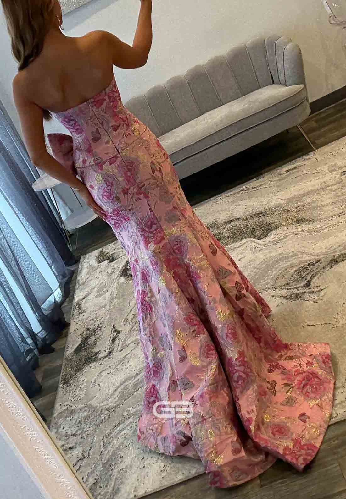 Floral Embroidery Pink Floor-Length Strapless Trumpet Prom Dresses with Big Bowknot