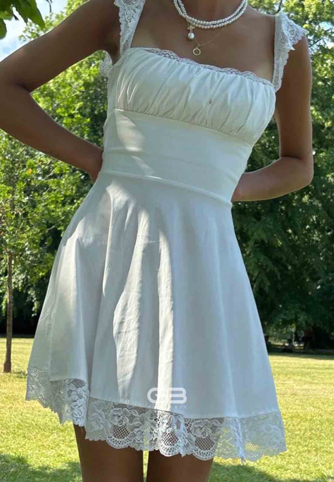 Cap Sleeves Satin A-Line Square Neck Lace Trim Short Homecoming Dresses