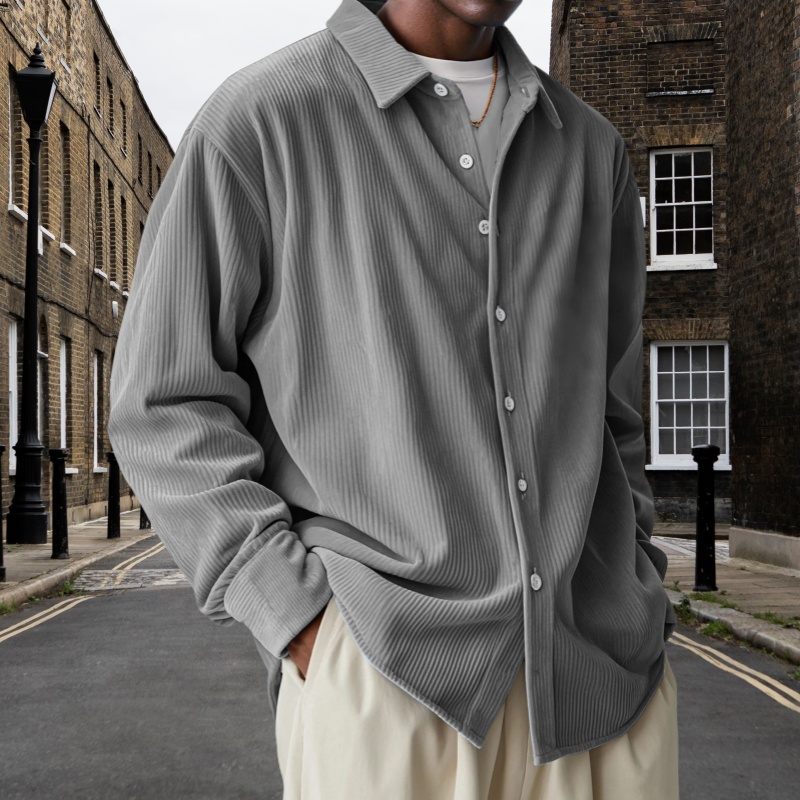 Lockeres, Trendiges Herren-Cordhemd