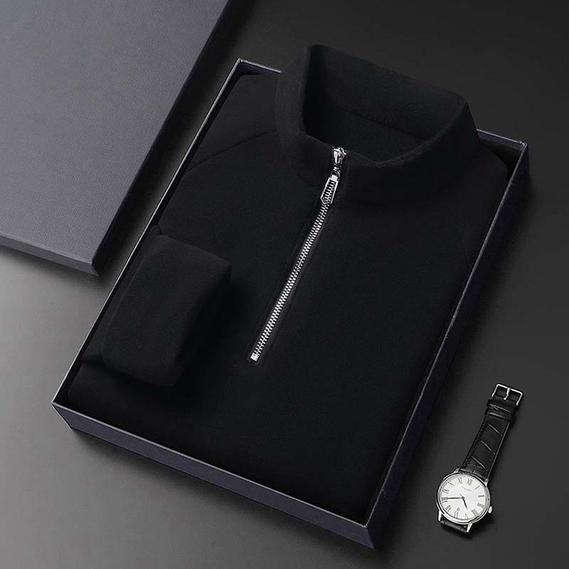 Schlichtes, langärmliges Herren-Oberteil mit halbem Reißverschluss