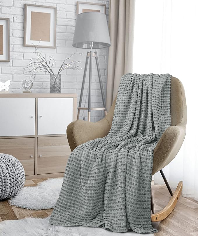 Bedding 100% Cotton Waffle Weave Blanket [Twin Size] - Luxury Soft Breathable Skin - Friendly Blanket - Perfect for Layering Any Bed for All Season