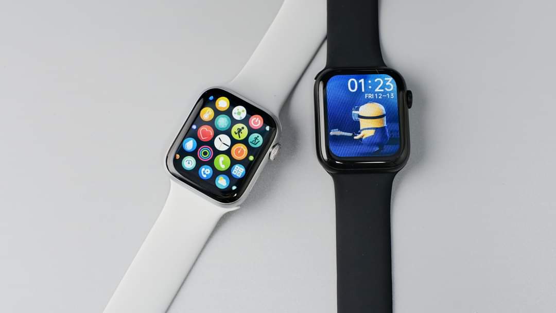 Modio MW09 Fashion Smart Watch with Full Display