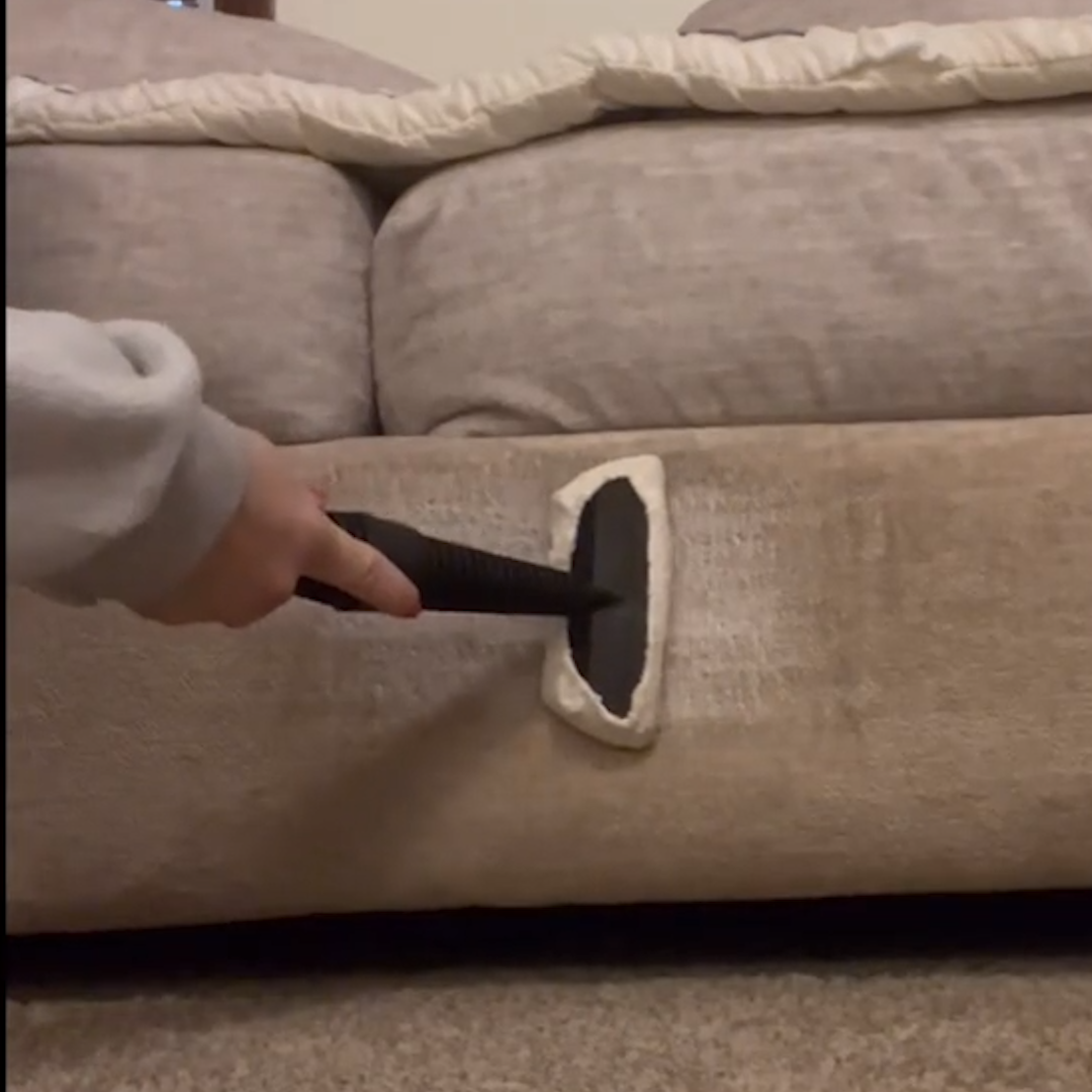 🎄 CleanTouch Steam - Holiday Freshness Made Easy! ✨