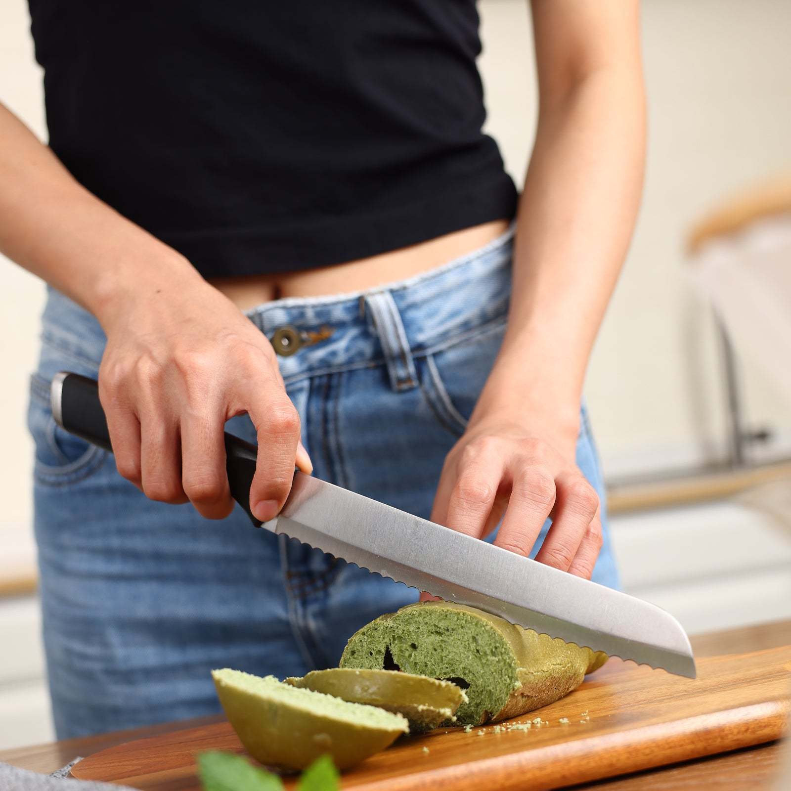 diamosteel 13 Piece Kitchen Knife Set with Block Wooden, Knife Set for Kitchen with Built in Sharpener Scissors, Stainless Steel Knife Set Gift for Mom Dad (Black)