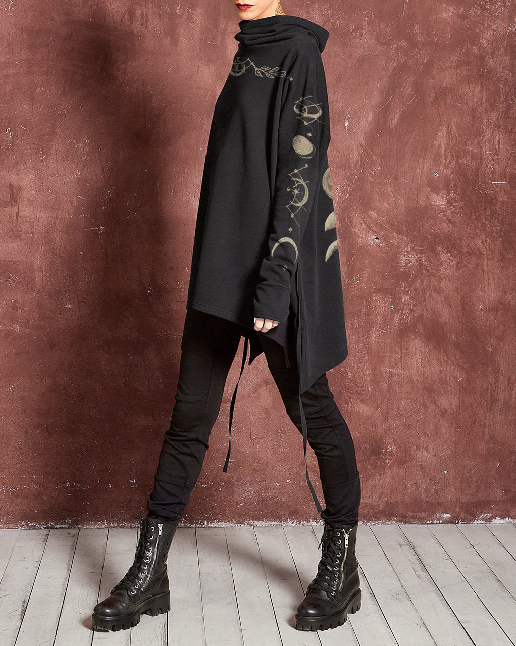 Ancient Moon Goddess Pattern Print Thickened Sweatshirt