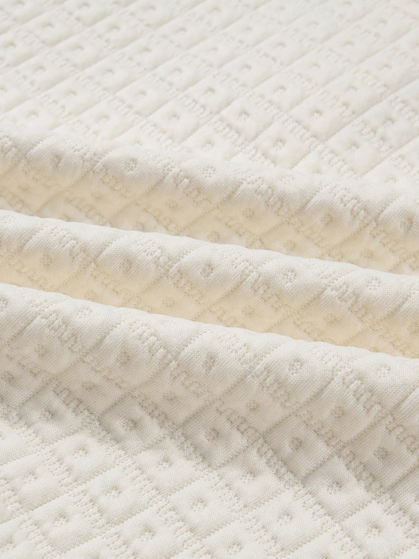 Texturovaná mikina s límečkem a zapínáním na půl knoflíků