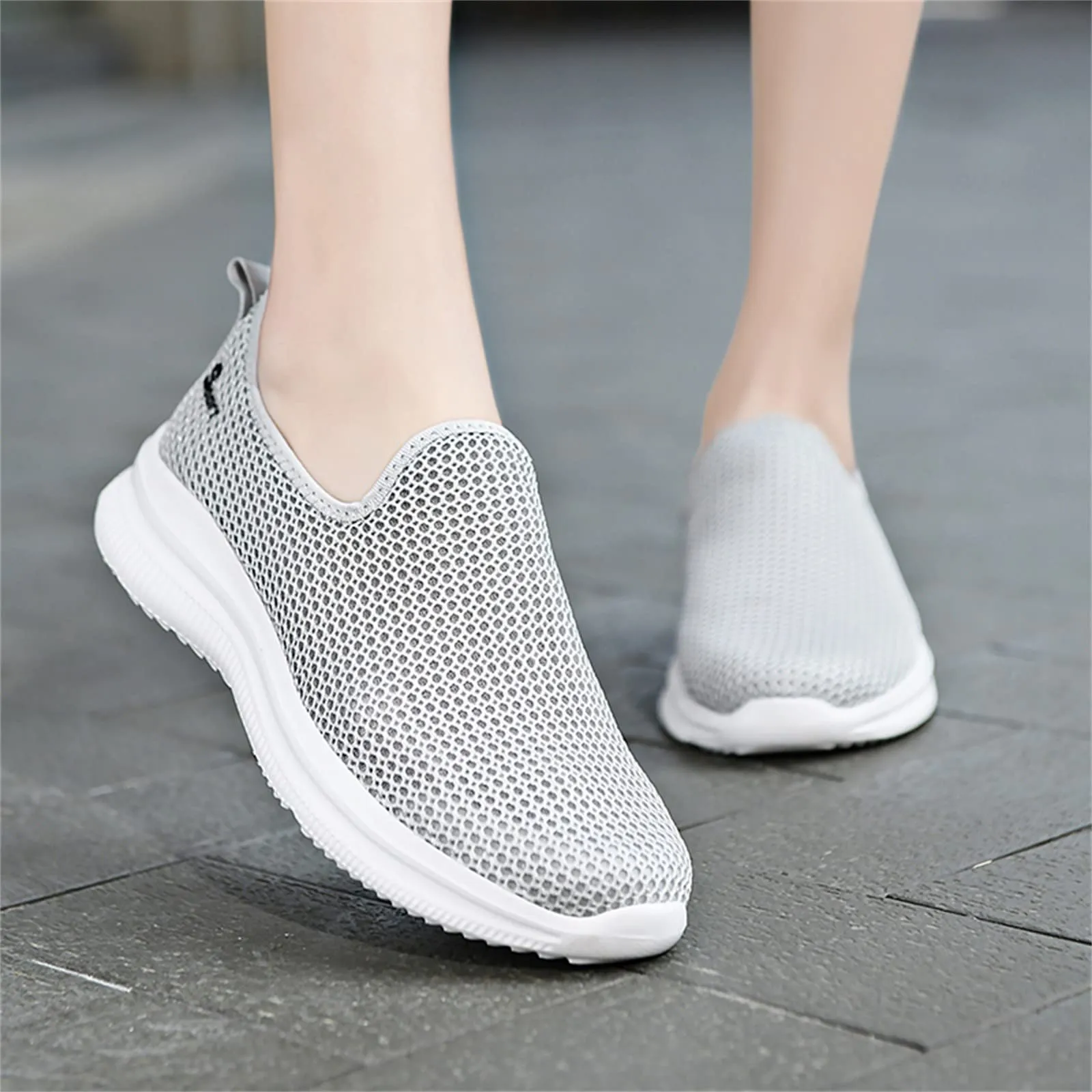 🔥Last Day 70% OFF - 2025 Men's Breathable Sports Orthopedic Shoes，Comfy Summer Casual Walking Shoes