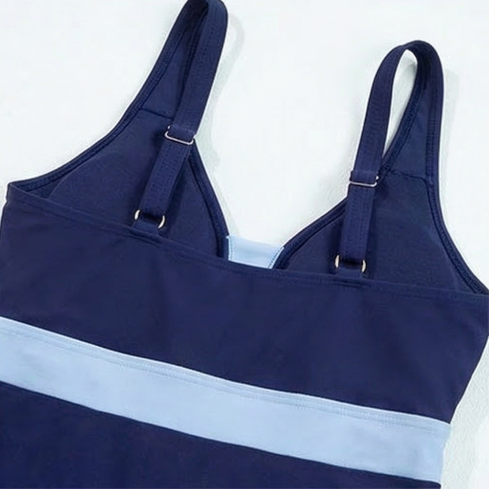 Covaswim™ - Lichotivý tankini plavkový šaty s kraťasy