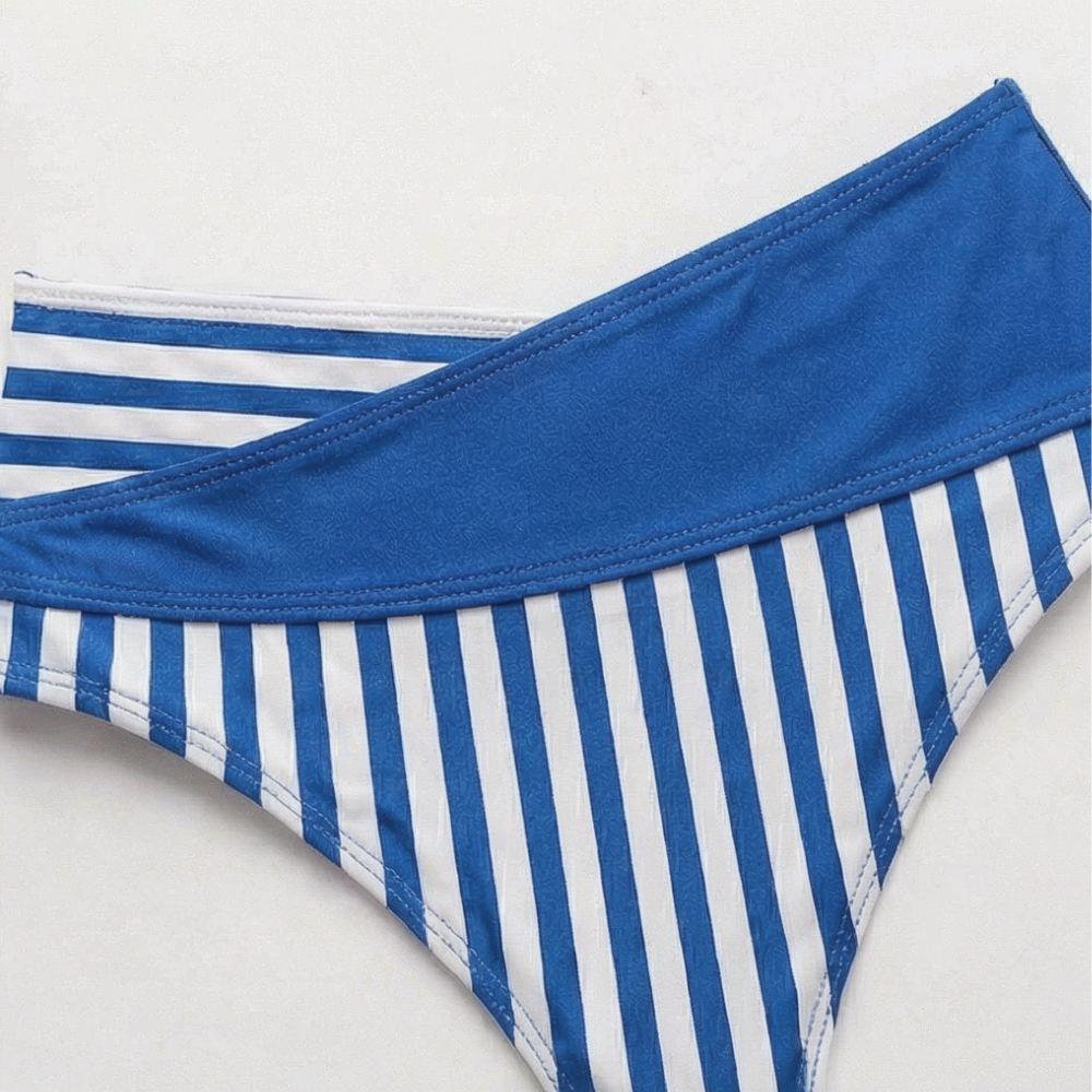 Bikiny s vysokým pasem a zavinovacím lemem