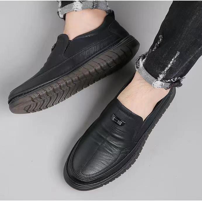 ⏰ Limited-Time 70% OFF –Premium Genuine Leather Slip-On Comfort Loafers