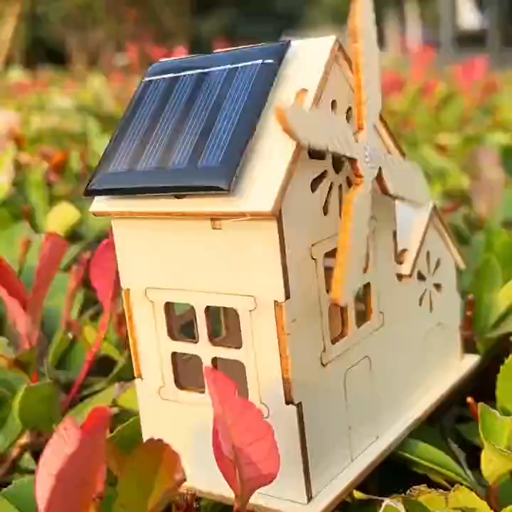 Solar Energy Saving Cabin