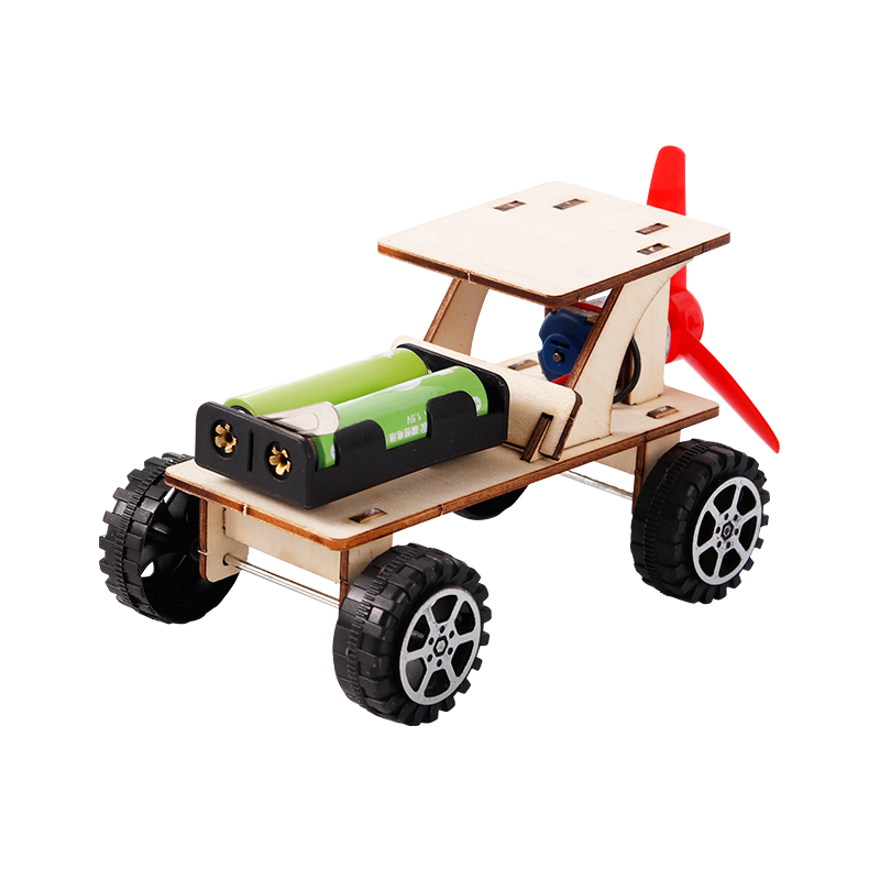 Wind Car - 3D Wooden Puzzle Kit by makenfun