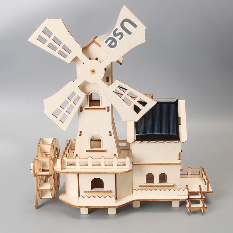 Solar Cabin - 3D Wooden Puzzle Kit by makenfun