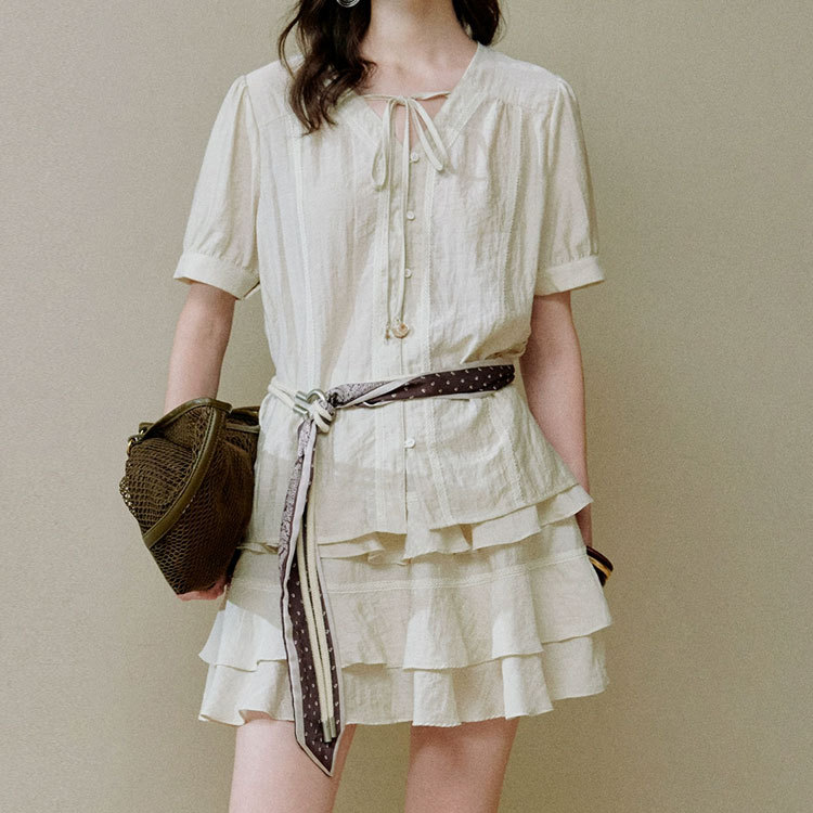 Simple commuting new loose short-sleeved shirt