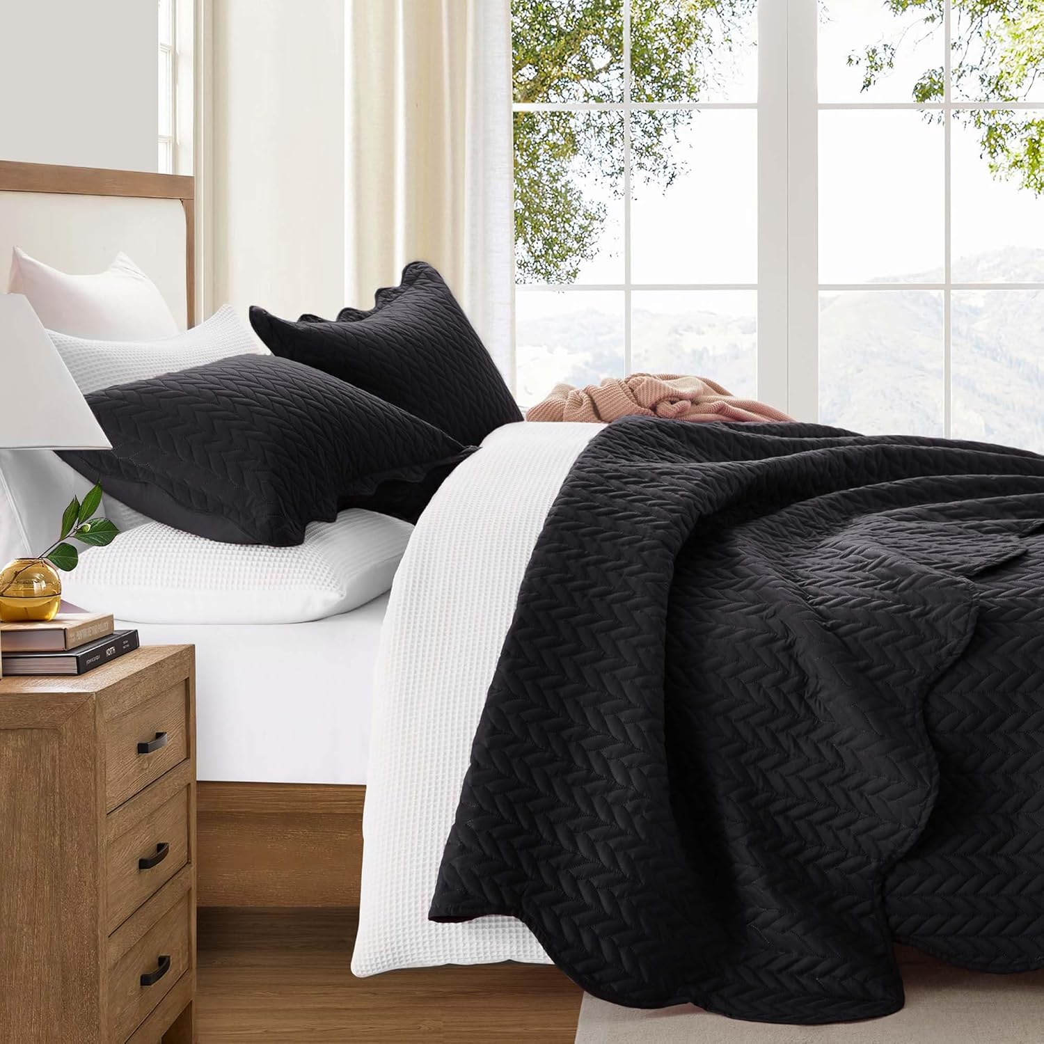 IR Imperial Rooms Twin Quilt Bedding Set Size (68” x 86”) + 1 Pillow Shams (20” x 26” + 2”) - 2 Pcs All Season Lightweight Reversible Microfiber Coverlet Floral Embossed Quilt Bedspread (Burgundy)
