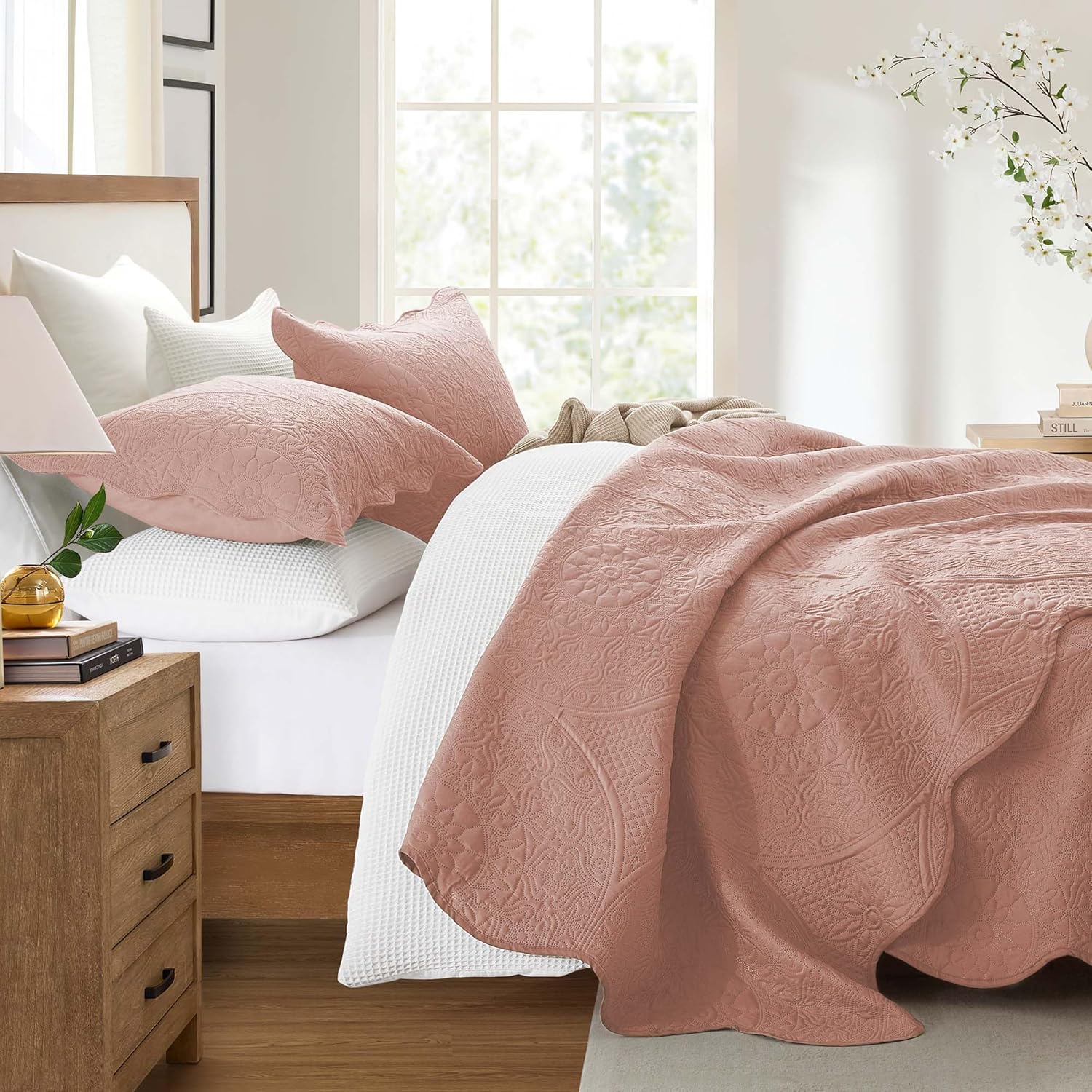 IR Imperial Rooms Twin Quilt Bedding Set Size (68” x 86”) + 1 Pillow Shams (20” x 26” + 2”) - 2 Pcs All Season Lightweight Reversible Microfiber Coverlet Floral Embossed Quilt Bedspread (Burgundy)