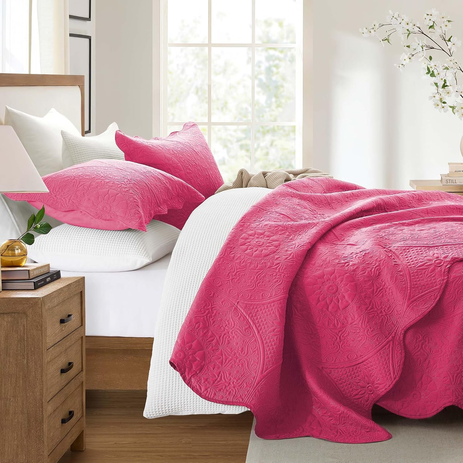 IR Imperial Rooms Twin Quilt Bedding Set Size (68” x 86”) + 1 Pillow Shams (20” x 26” + 2”) - 2 Pcs All Season Lightweight Reversible Microfiber Coverlet Floral Embossed Quilt Bedspread (Burgundy)