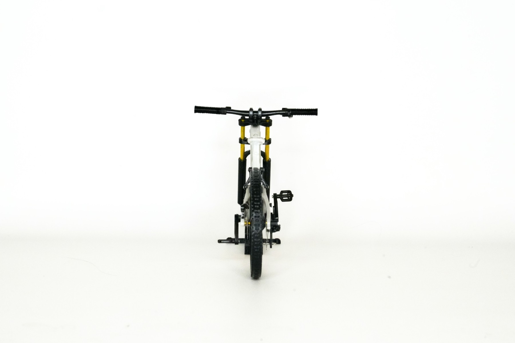 Handmade mountain bike model (unpainted version)
