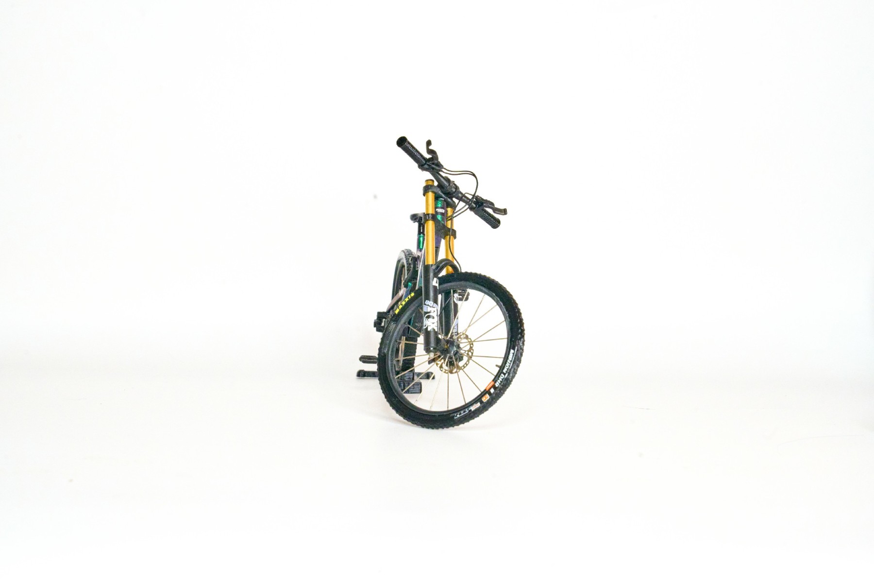 Handmade customized MTB model（Pre-order. Shipping on February 28th.）