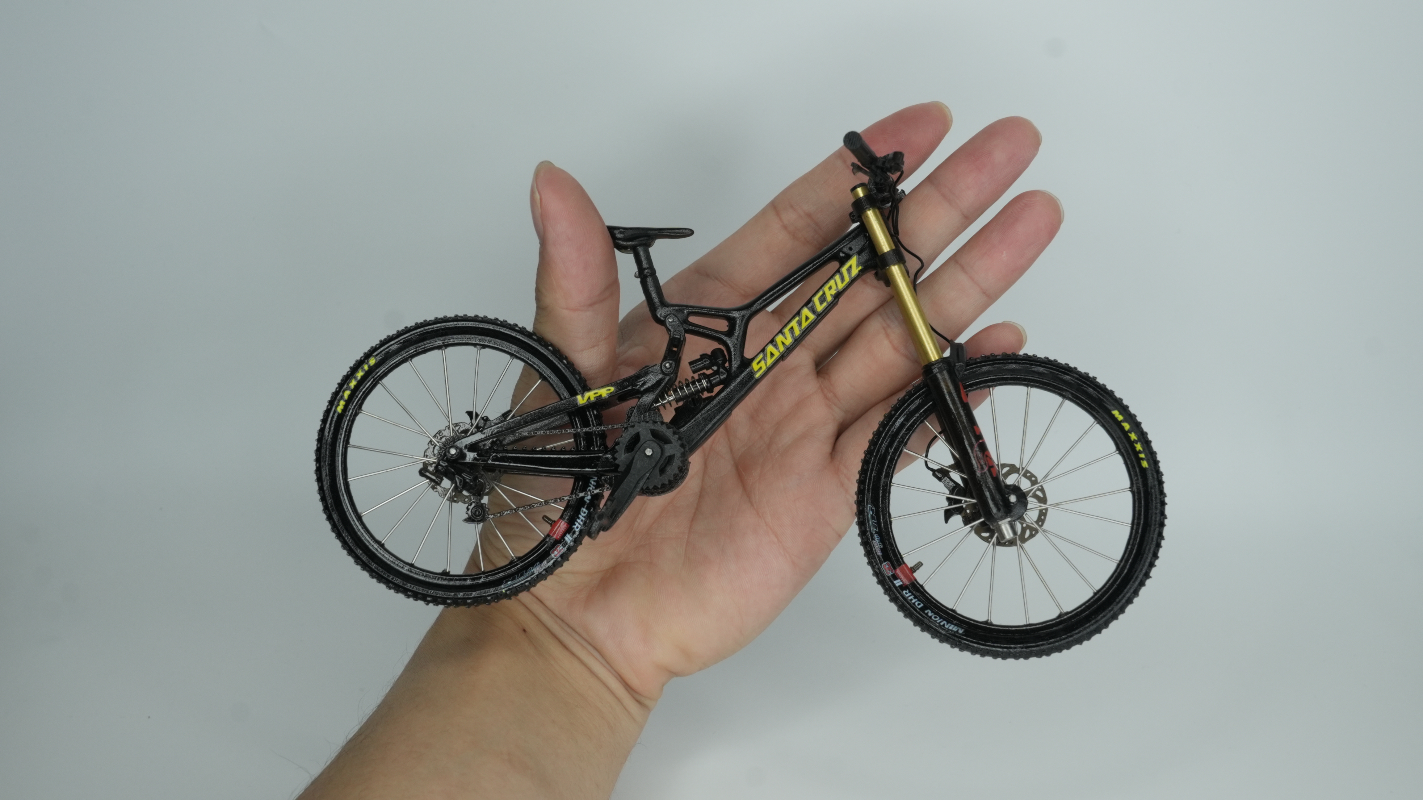 Handmade customized MTB model
