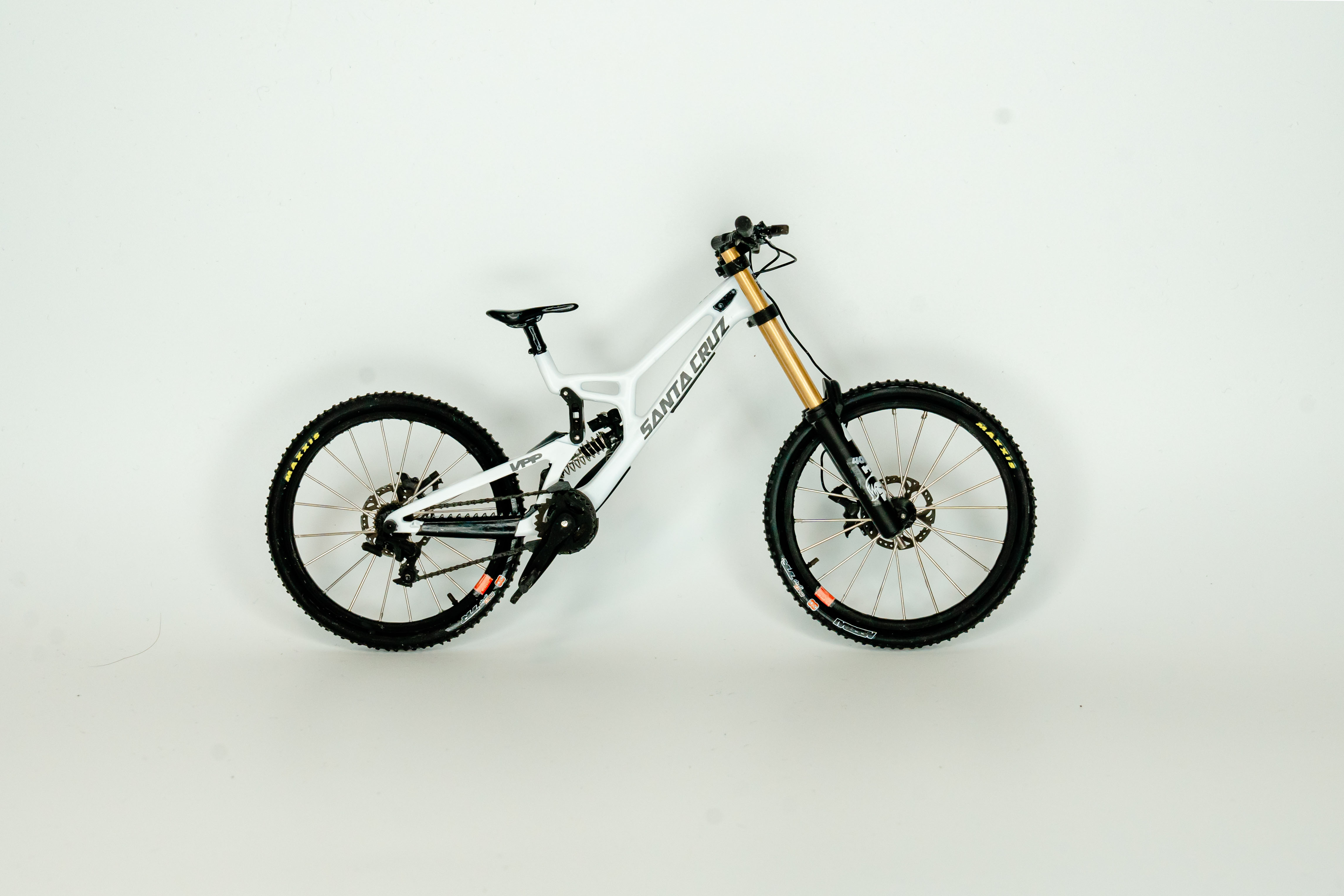 Handmade customized MTB model