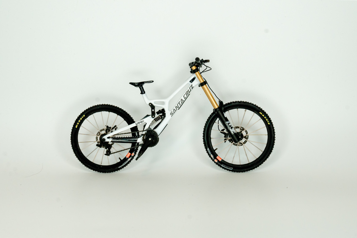Handmade customized MTB model