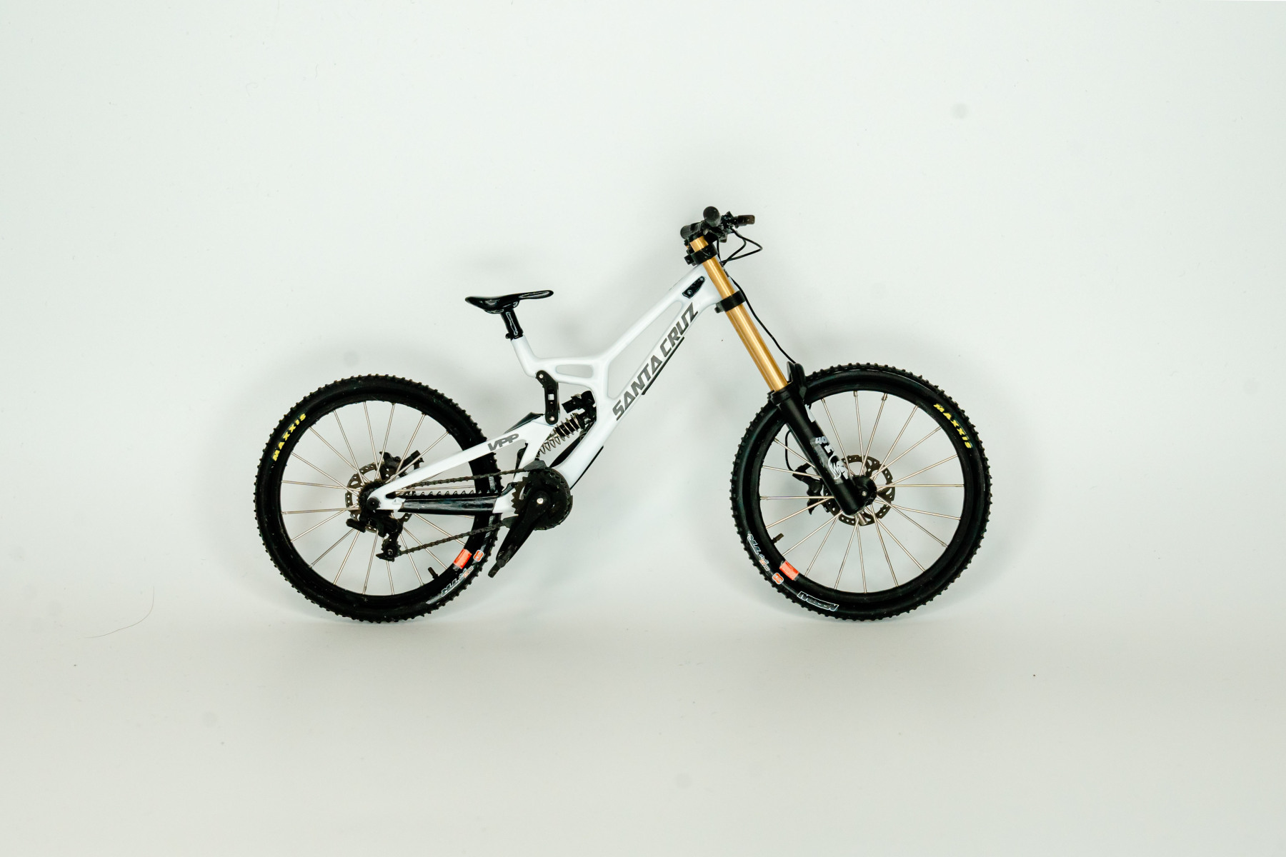 Handmade customized MTB model