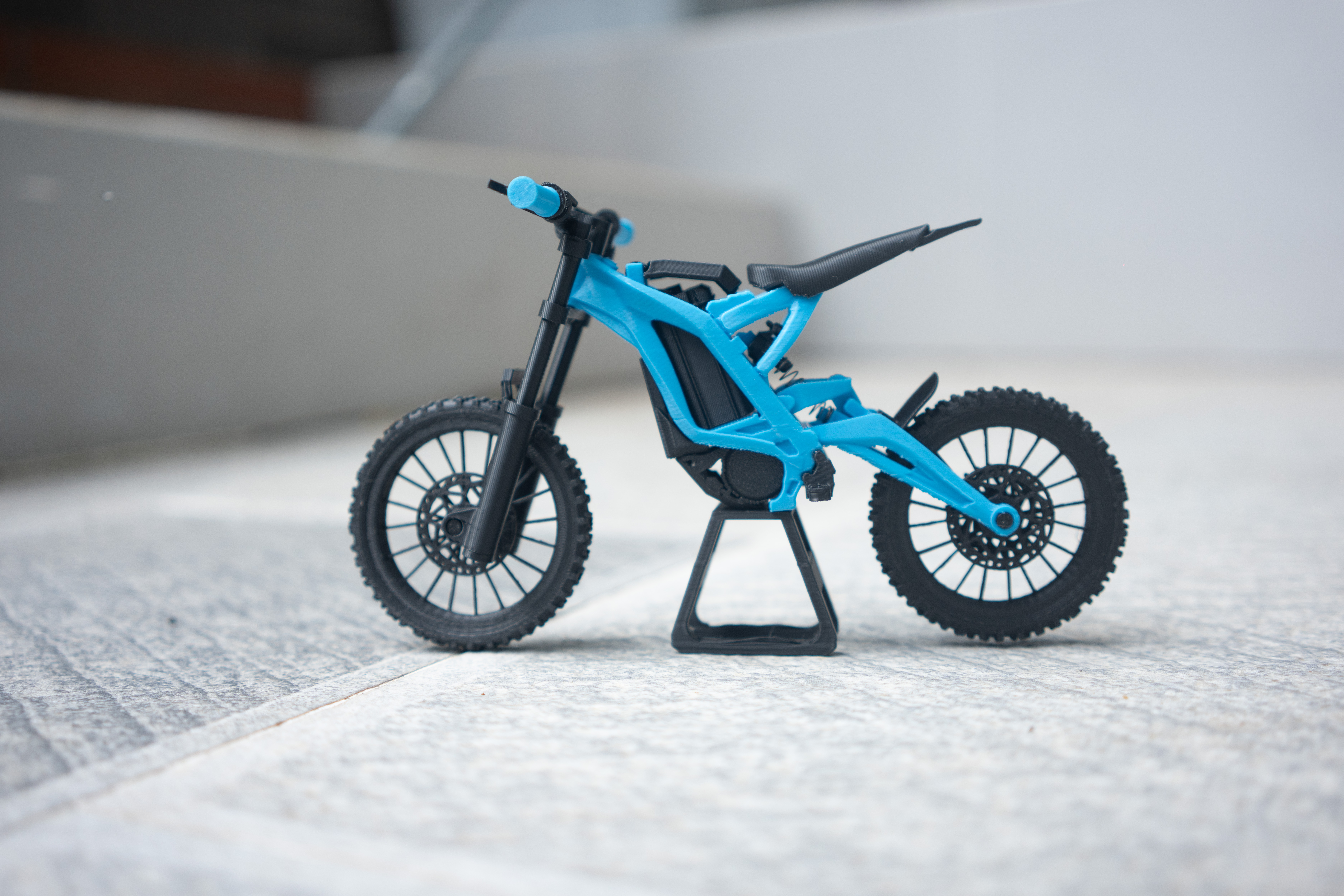 Mini Surron Bike Model(including stand ；Build Time is 2–5 business days)