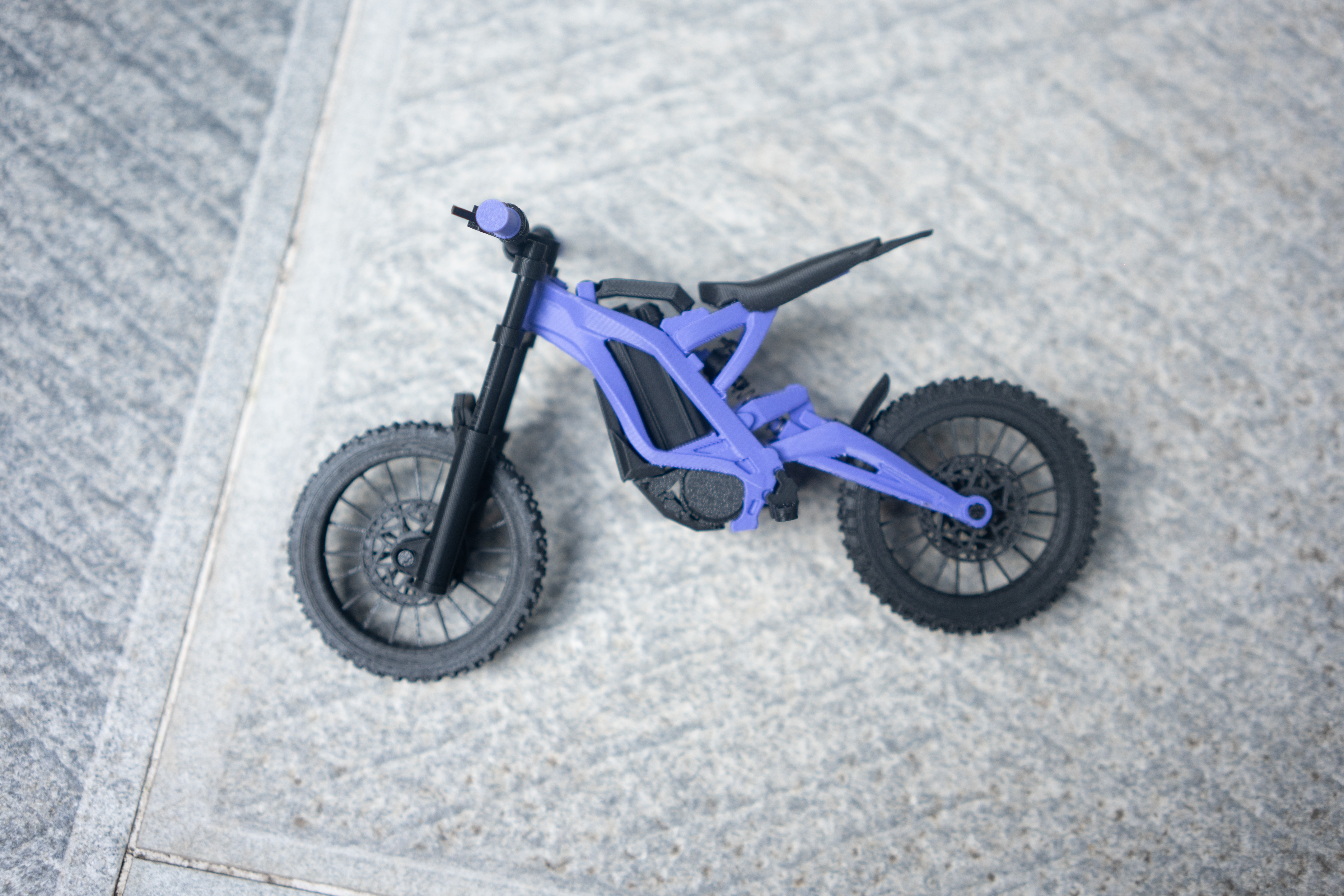 Mini Surron Bike Model(including stand ；Build Time is 2–5 business days)