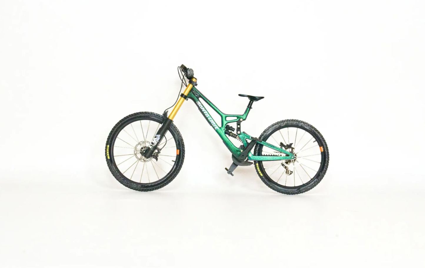 Handmade customized MTB model（Pre-order. Shipping on February 28th.）