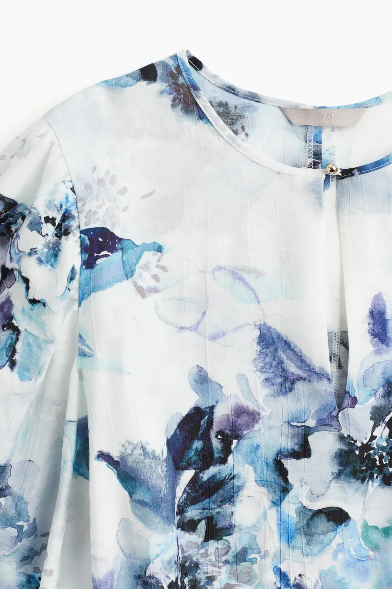 Robe à ceinture à nouer