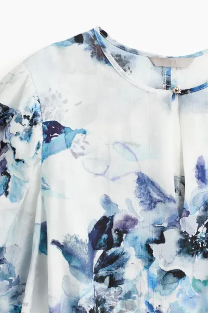 Robe à ceinture à nouer